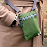 ROKA CHELSEA BAG DRIZZLE ASH