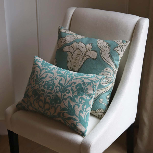 Grand Tulip Sea Mist Cushion