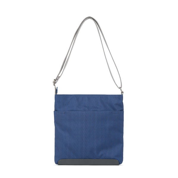 Roka Bag Kennington Dark Wash Medium