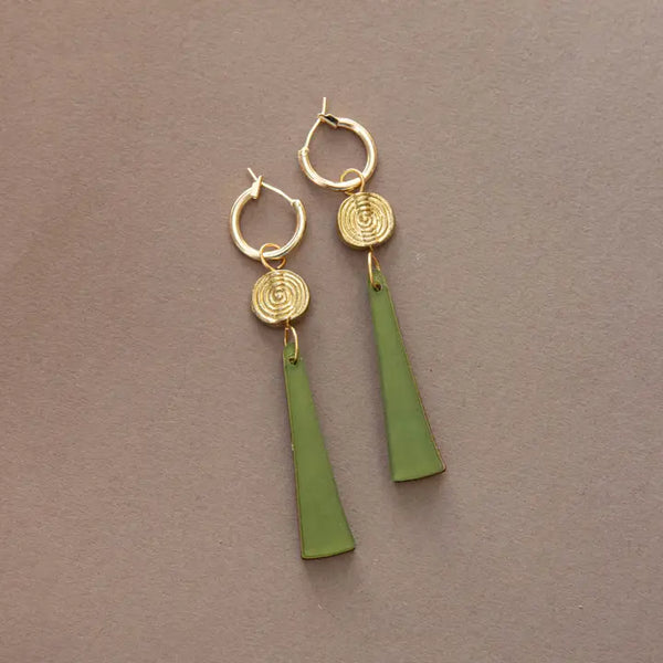 PEPPER YOU MOSS GREEN DROP EARRING